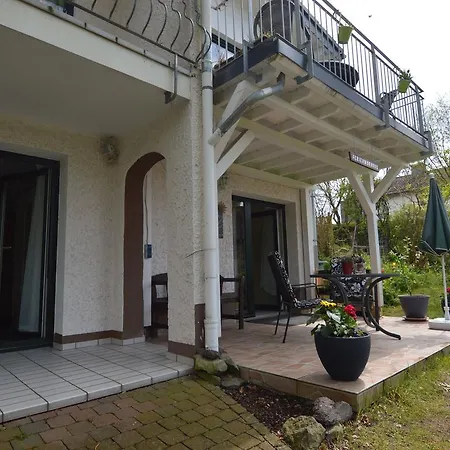 Luxury Apartment In Gillenfeld Eifel With Garden Lejlighed *